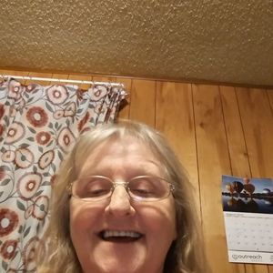 Meet your Posher, Teresa